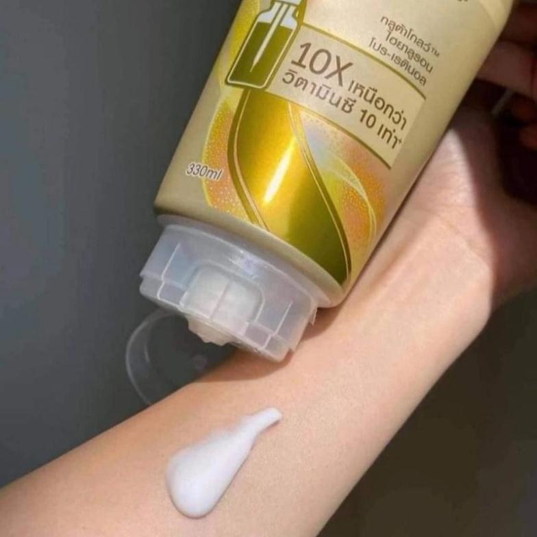 Kem Dưỡng Trắng Da Vaseline 10x 330ml Thái Lan