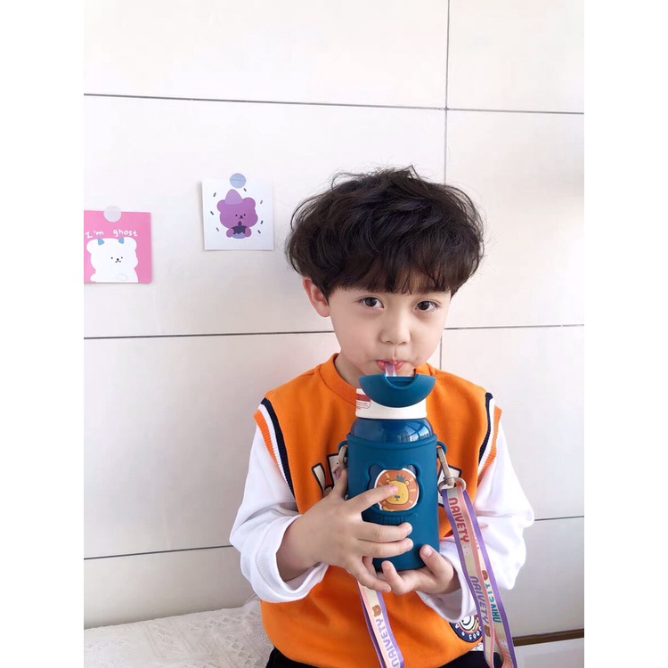 Bình nước cho bé đi học có ống hút quai đeo,ly nước cho bé cute siêu đáng yêu tặng kèm dây đeo, miếng dán stickcơ