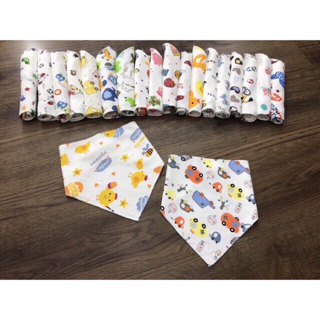 Combo 5 yếm cotton cho bé