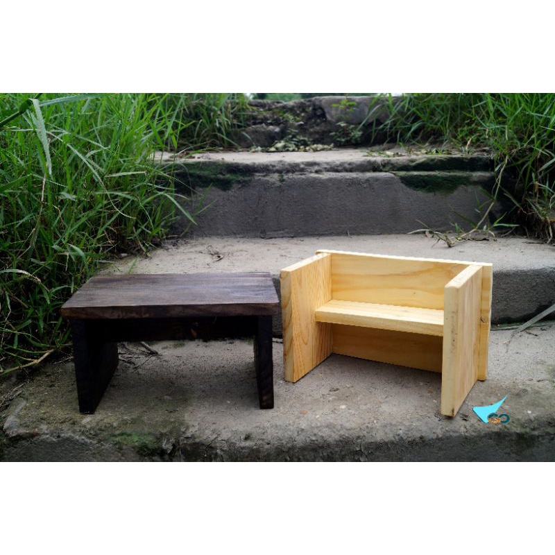 Ghế đẩu bằng gỗ thông tái chế