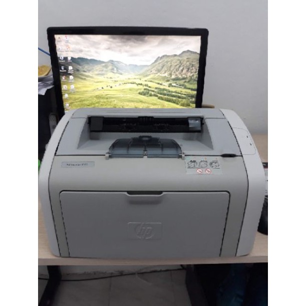 Máy in hp laserjet 1020. Hình thức nhỏ gọn. In siêu bền hộp mực to bản in sắc nét. Lên hệ 0974829289 | BigBuy360 - bigbuy360.vn