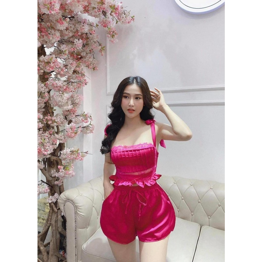 SÉT BỘ PHI BÓNG MẶC NHÀ KIỂU NHÚNG THÂN 2 DÂY FORM CROPTOP KÈM QUẦN SHORT CÓ TÚI 2 BÊN SIÊU XINH CHO BẠN GÁI 562