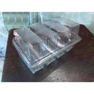Hộp nhựa đựng bánh pía 4 cái