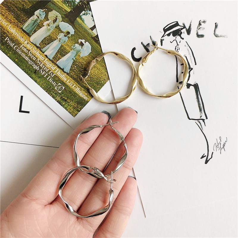 Bông Tai Tròn Đơn Giản Xinh Xắn Theo Phong Cách Hàn Quốc A469