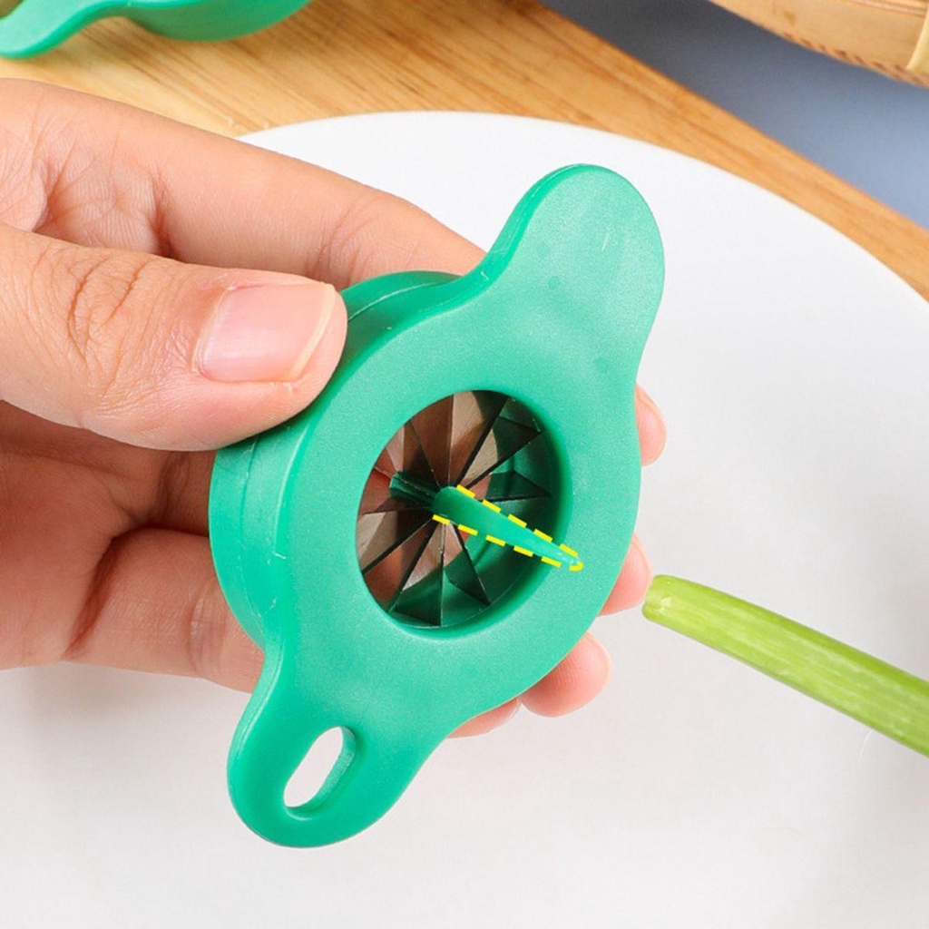 Dụng Cụ Cắt Hành Tây Tiện Lợi