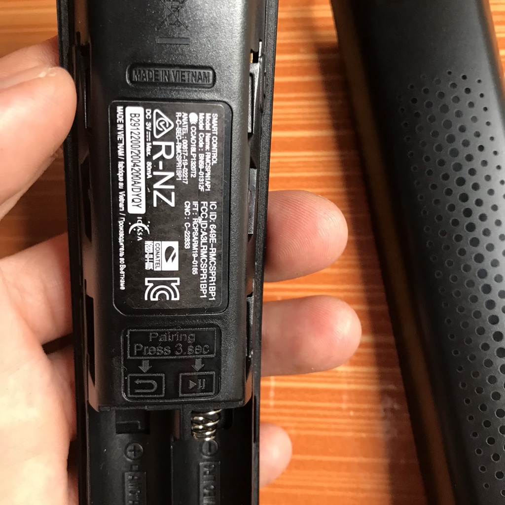 Điều khiển tivi samsung 4k smart lưng cong màu đen hàng chính hãng