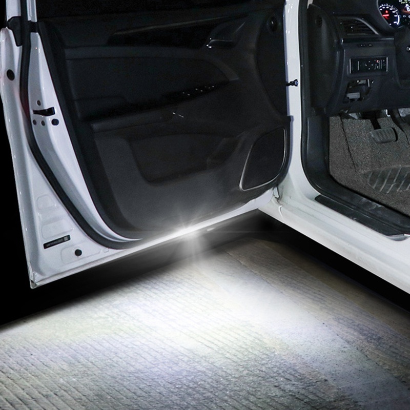 Bộ 2 Đèn Tín Hiệu Gắn Cửa Xe Hơi Kèm Sạc USB Tiện Dụng