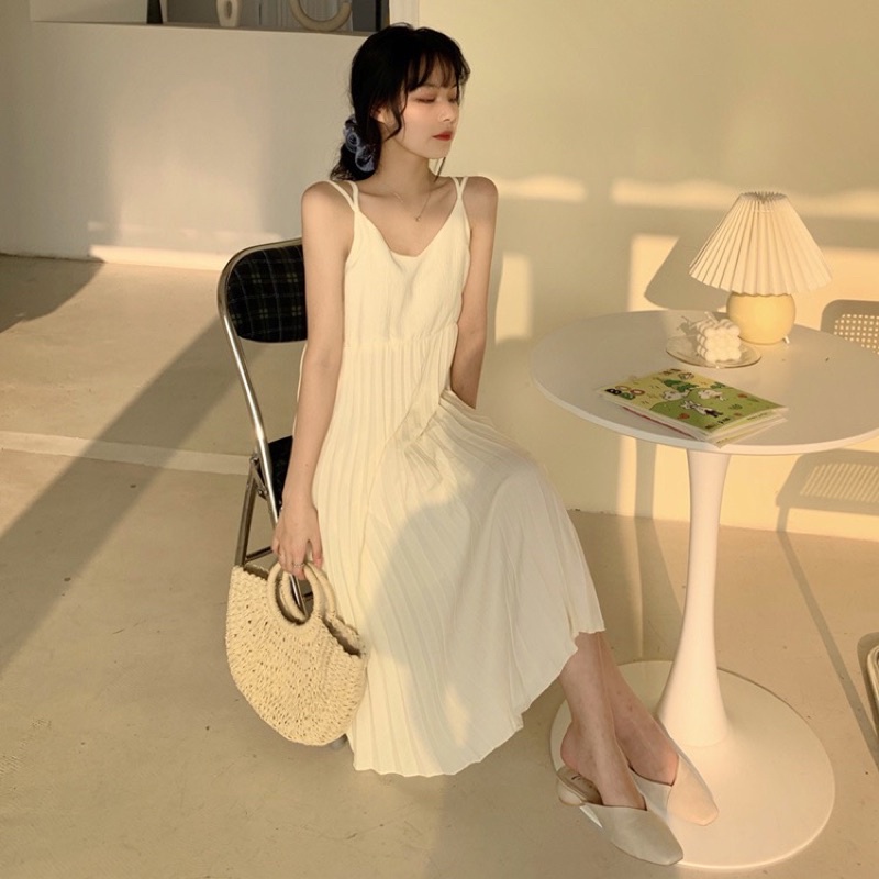 Pleated Dress - Đầm dây xếp li ulzzang phong cách Hàn Quốc