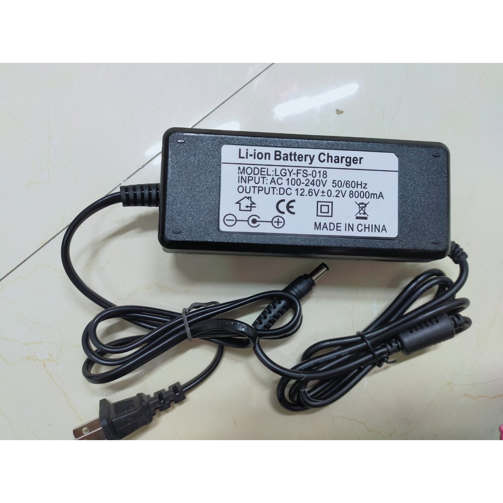 Sạc pin lithium 12,6V 5A