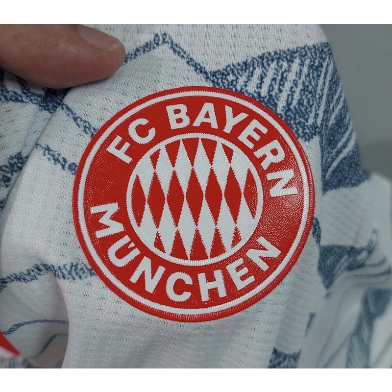 ÁO BÓNG ĐÁTUYỂN BAYERN MÙA 2021/22Chất vải mè thái , thấm hút mồ hôi❌Rẻ vô đối ❌Hàng bao đẹp,