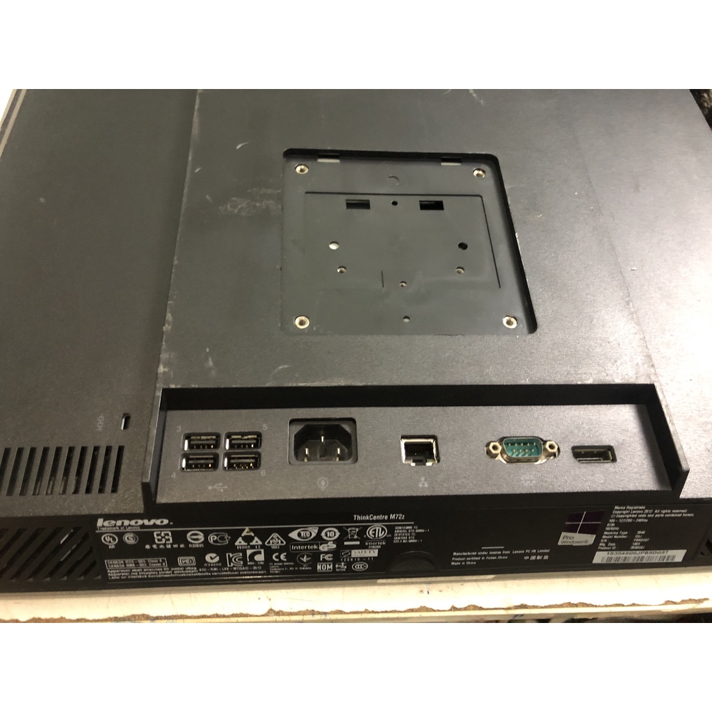 Máy tính bàn tất cả trong một ( all one) i3 đời 3, ram 4gb, ssd 120gb có sẵn loa và Webcam | BigBuy360 - bigbuy360.vn