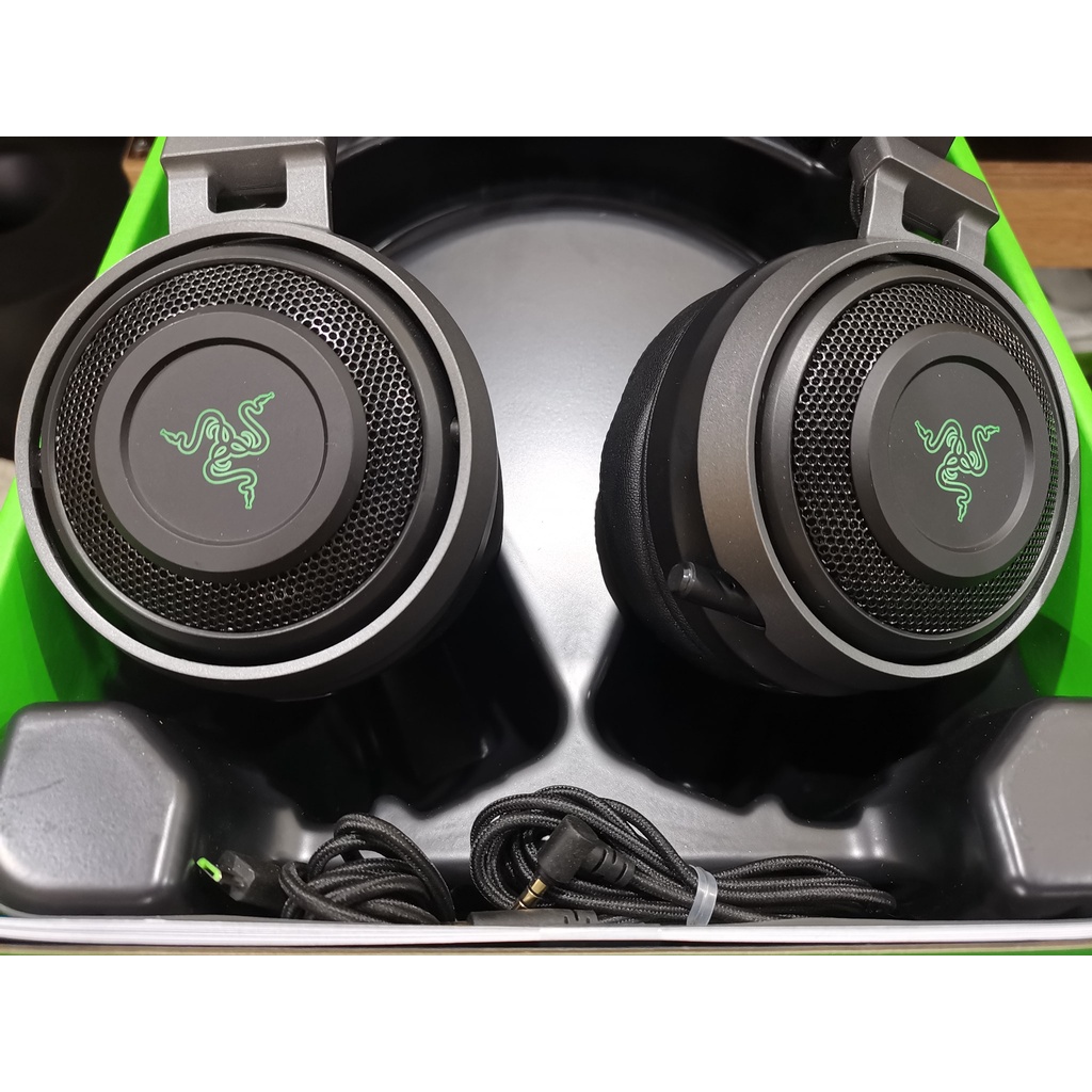 Tai nghe không dây Razer Nari Ultimate Wireless THX 7.1