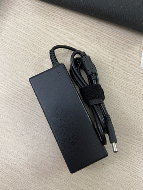 Sạc dell 19.5v-4.62a , bảo hành 12 tháng 1 đổi 1