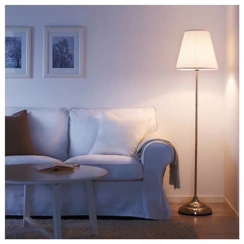 Đèn cây cho phòng khách phòng ngủ thân mạ vàng cao cấp ĐÔ THÀNH LIGHT