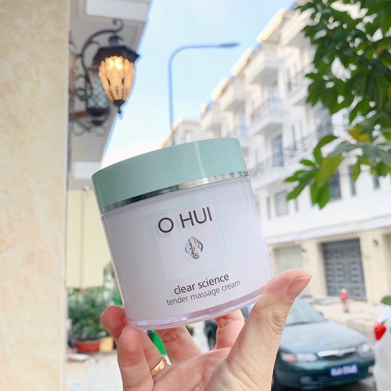 Kem massage Ohui làm sáng và săn chắc da Ohui Tender Massage Cream 210ml.