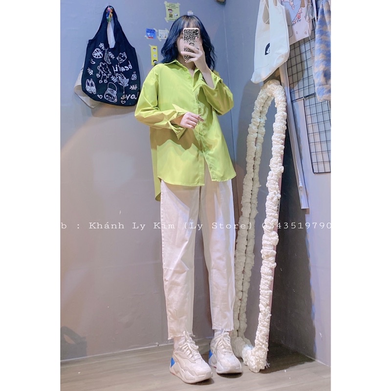 (Hình shop chụp) Sơmi xanh cốm hot trend , quần kaki jean trắng form baggy lưng cao | BigBuy360 - bigbuy360.vn