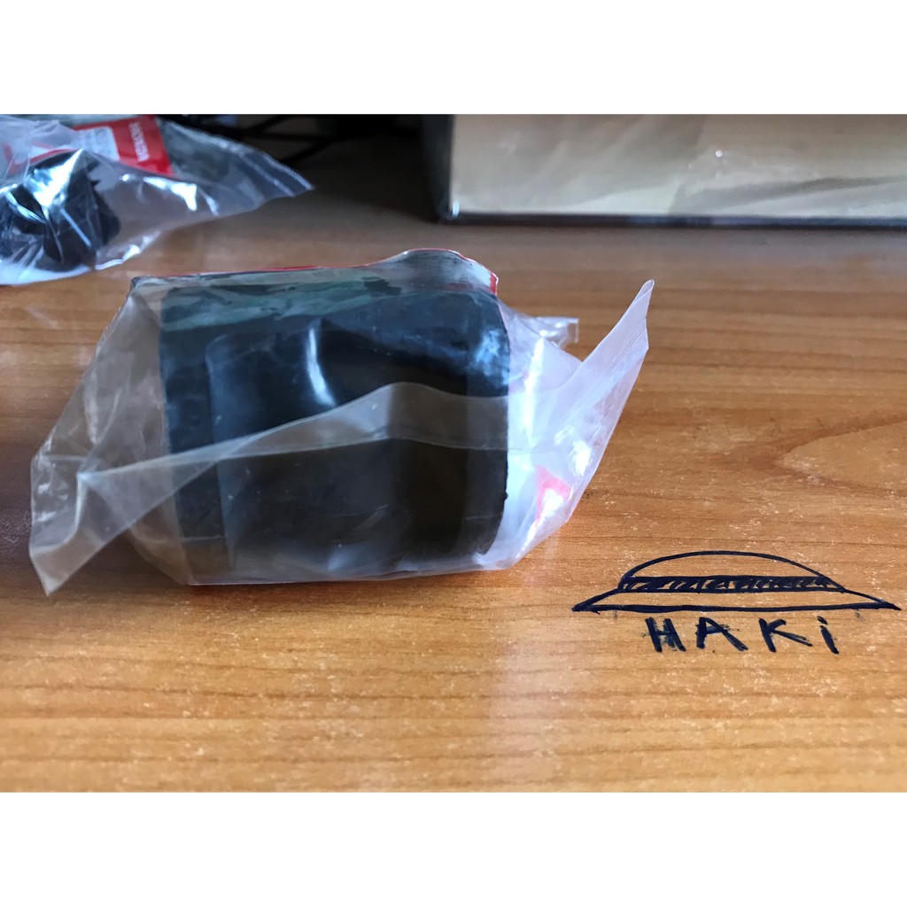 [CHÍNH HÃNG] Cao su cân bằng trước Honda Civic 2006-2011, cao su vòng cung trước Honda Civic 51306-SNA-A02 (ĐVT: cái)