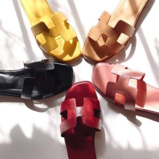 Dép hờ mờ
