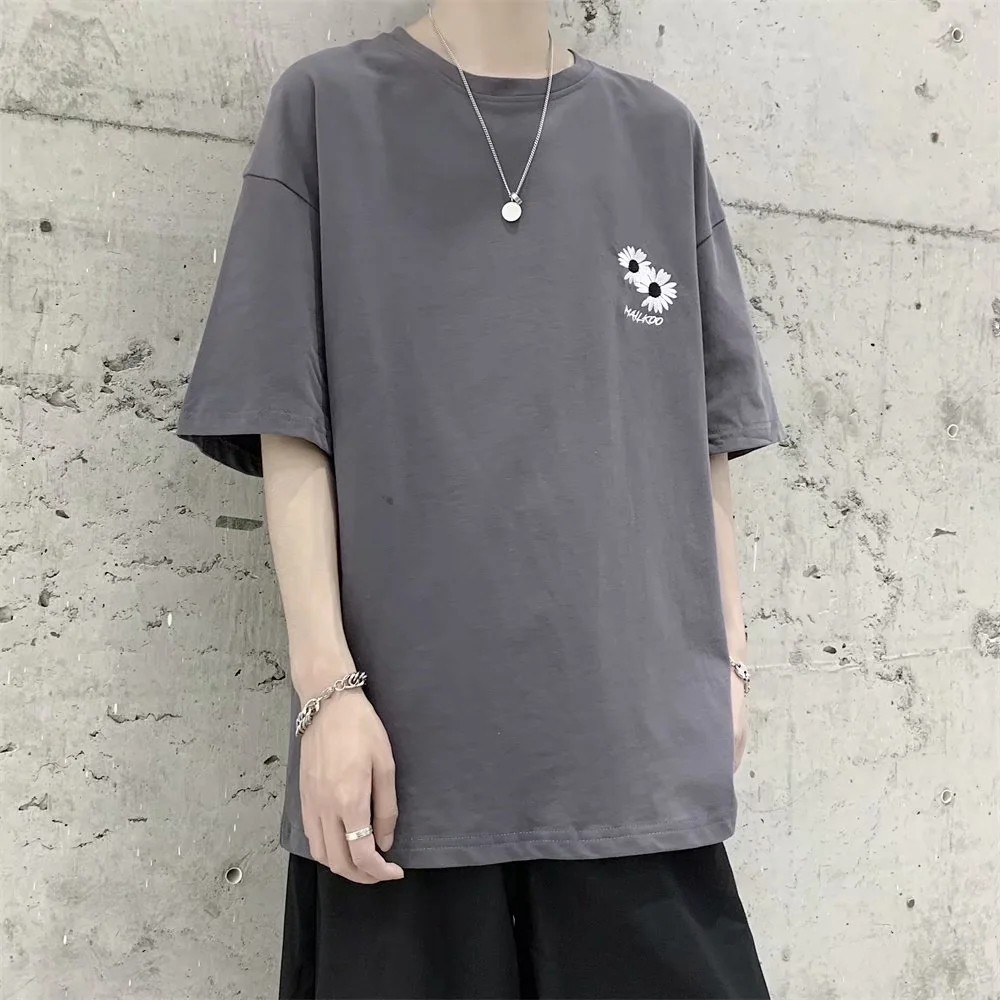 Áo thun tay ngắn cổ tròn có họa tiết thêu phong cách thời trang Hong Kong cho nam