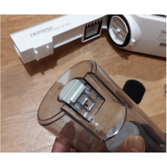 Máy Hút Bụi Cầm Tay DEERMA DX700