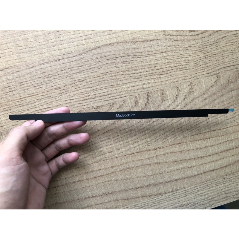 Thanh nhựa màn hình macbook 2016 đến 2019