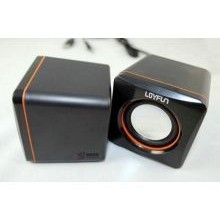 Loa vi tinh mini