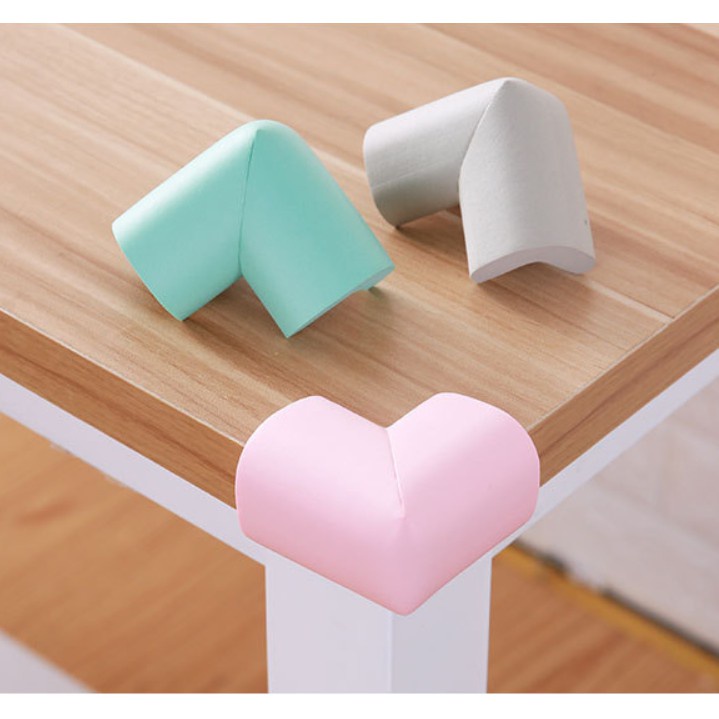 Dụng Cụ Bọc Góc Bàn Bằng Xốp Mềm Mại Bảo Vệ Bé - Bịch 4 cái