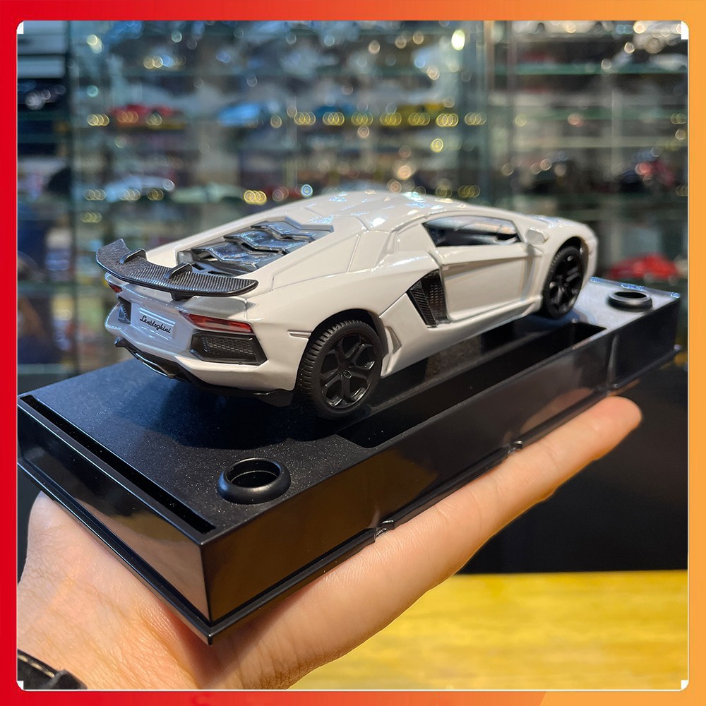  Mô hình xe Lamborghini Aventador LP 740 tỉ lệ 1:32 hãng TY Models