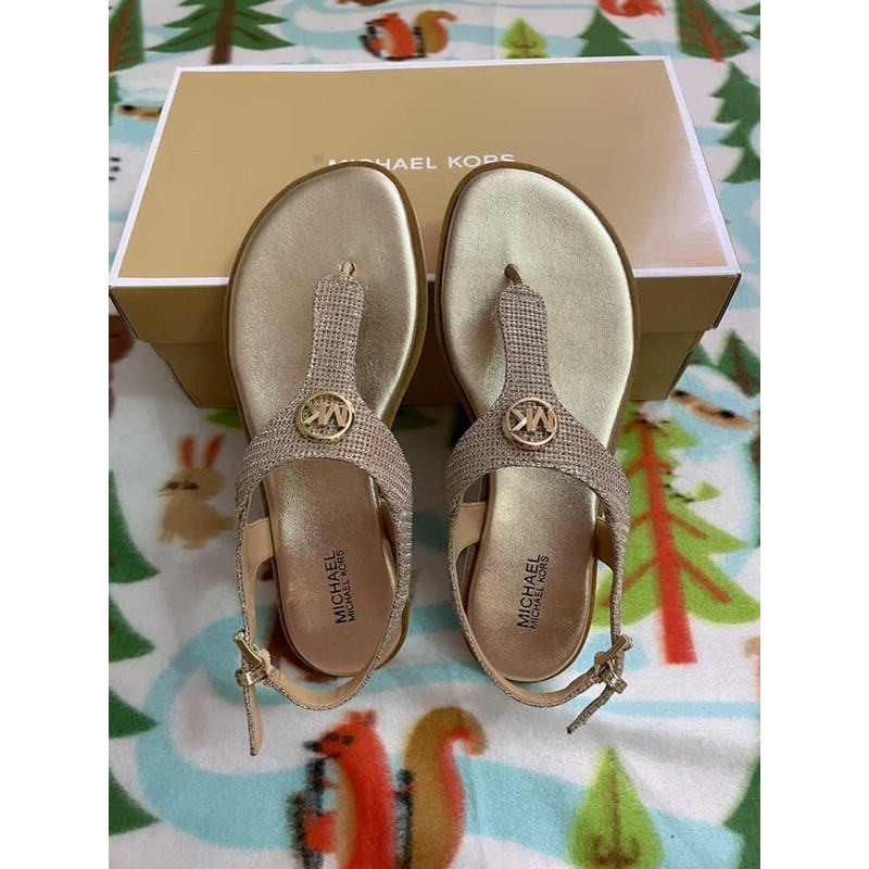 👡xăng đan  cho chân  5.5