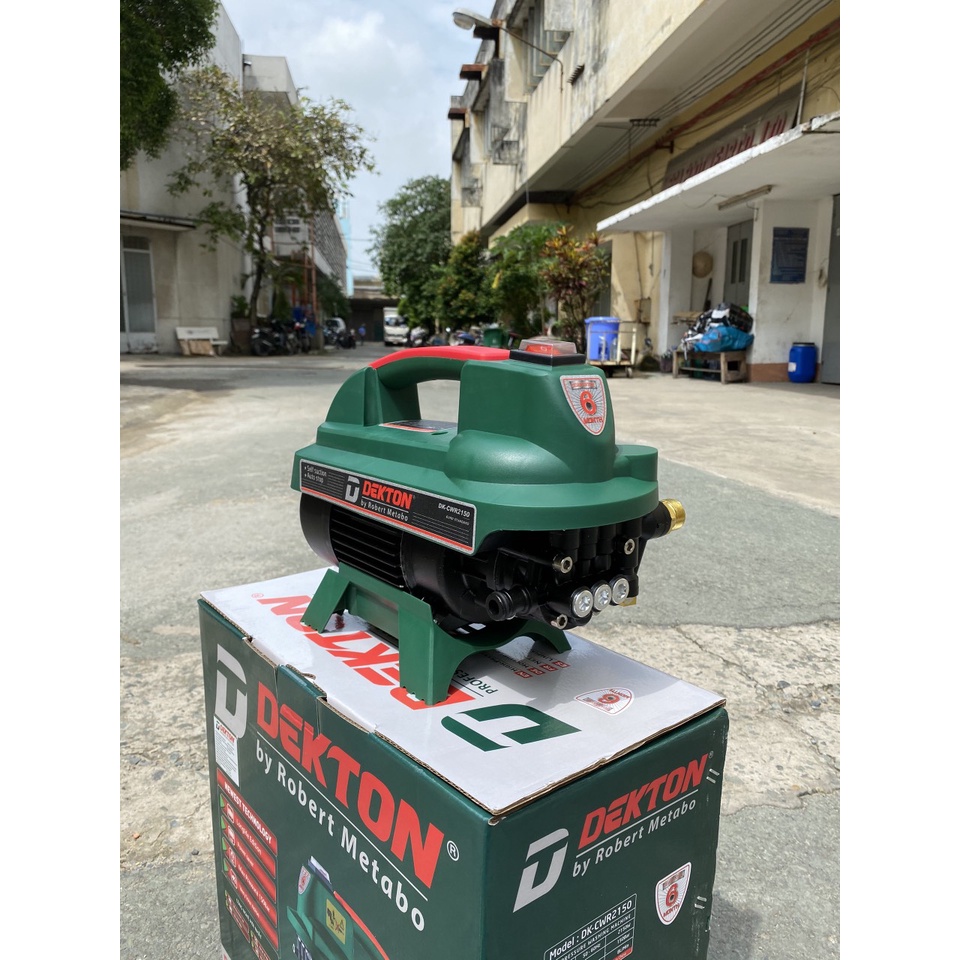 Máy xịt rửa xe gia đình DEKTON DK-CW2150 2150W