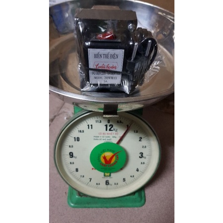 Biến Điện Đầu bò  220v ra 110v công suất 200w, 300w, 500w giúp đổi điện ra để sử dụng cho thiết bị 110v