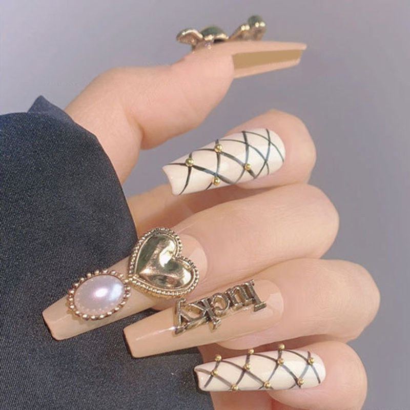 Set 8 / 10 / 20 Phụ Kiện Trang Trí Móng Tay 3D Hình Gấu / Hoa / Nơ / Trái Tim Xinh Xắn