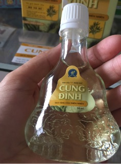 DẦU TRÀM CUNG ĐÌNH HUẾ VÀNG 50ml