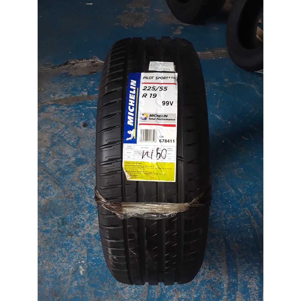 Lốp Michelin 225/55R19 Pilot Sport 4 SUV