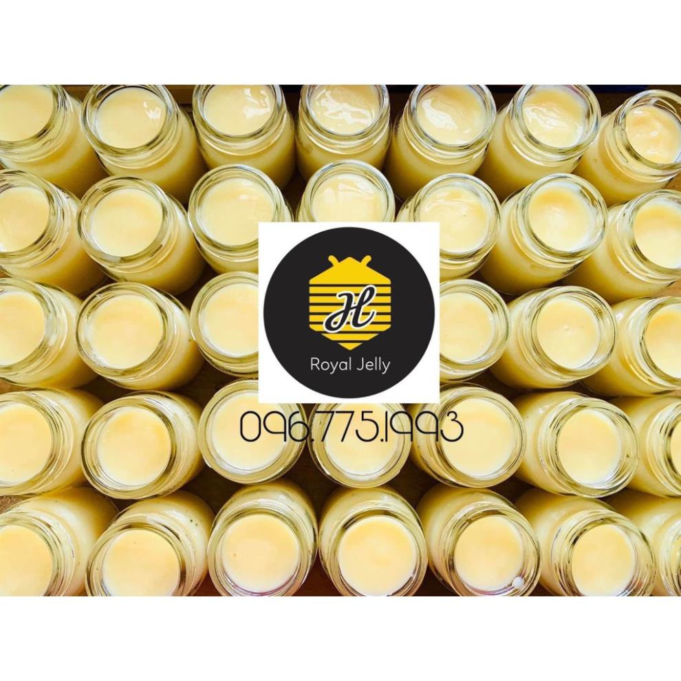 Sữa Ong chúa tươi HBee tự nhiên nguyên chất 100% không pha tạp ( tặng cọ + mút rửa mặt ) Lọ nhỏ