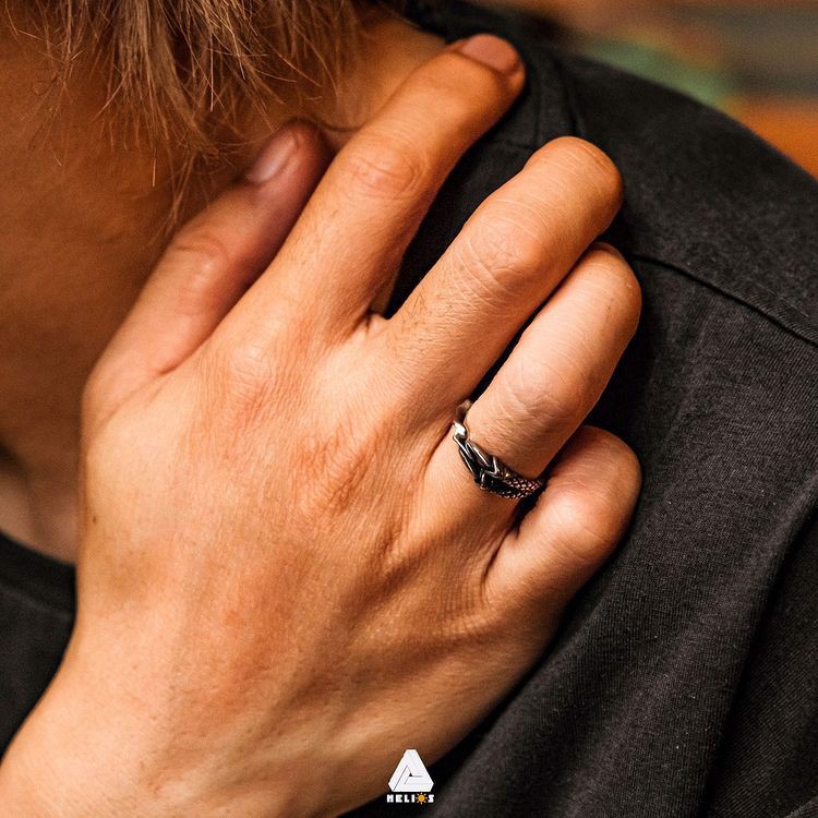 Nhẫn thời trang nam Helios Dragon Claw v2