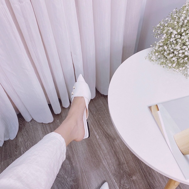 DÉP SỤC MŨI NHỌN ĐÍNH NÚT SIÊU HOT