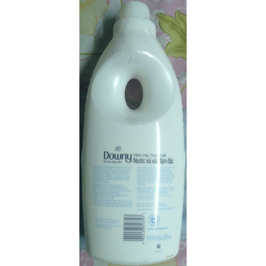 Nước Xả Vải Downy Mềm Mại Tinh Kiết Chai 800ml Cho Da Nhạy Cảm