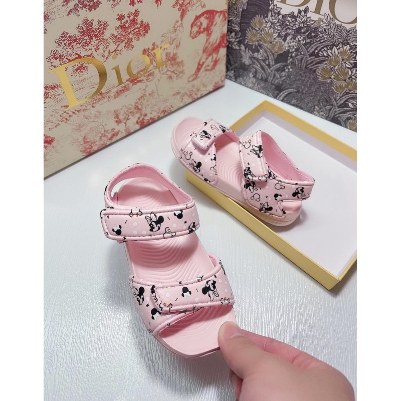 Xăng đan xốp cho bé gái