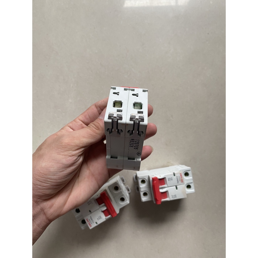 Cầu Dao Tự Động CB Đôi 2 Pha 2 Cực 6A Đến 63A Delixi, Hàng Chất Lượng