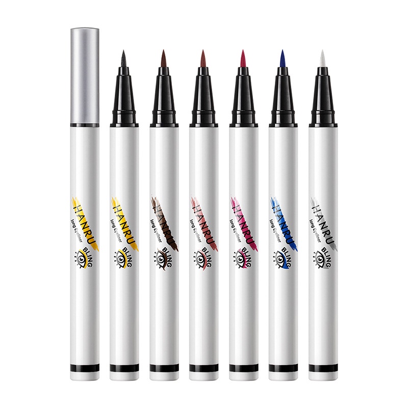 Kẻ mắt Eyeliner có nhiều màu để chọn