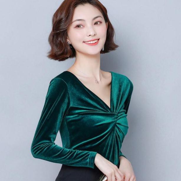 Áo nhung tuyết xoắn ngực