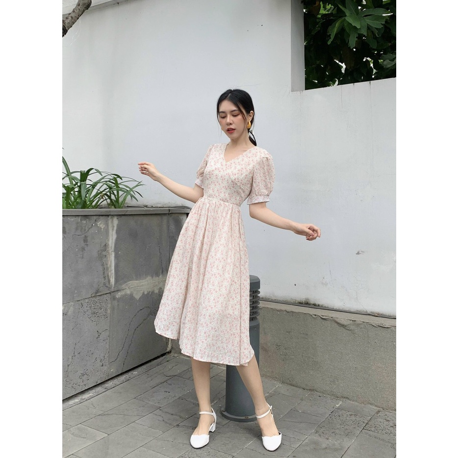Đầm hoa babydoll cổ chữ V thắt nơ lưng chất vải hoa xốp - Lili dress (BT103)