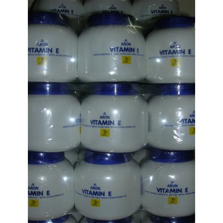 Kem dưỡng da Thái Lan Vitamin E Aron