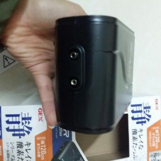 Sủi oxy bể cá êm GEX E-AIR 6000WB
