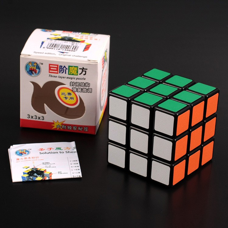 Đồ chơi phát triển kỹ năng Rubik S Magic 3x3 sticker