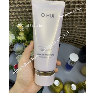Sữa rửa mặt Ohui hồng - Ohui Miracle Moisture Cleansing Foam 200ml (Hàng tách set, không vỏ hộp)
