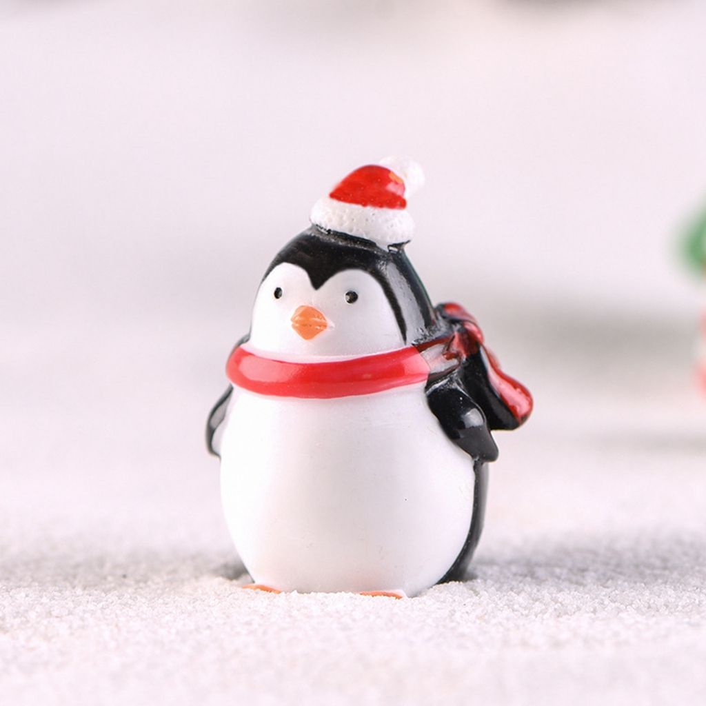 DELMER Desktop Penguin Miniature DIY Micro Landscape Penguin Ornaments Toy Christmas Pendant Cute Crafts 4 Styles Fairy Garden for Kids Christmas Decor
