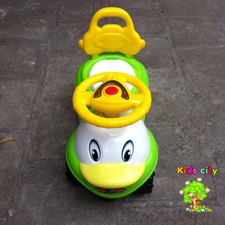 Xe bơi chân ô tô đầu vịt