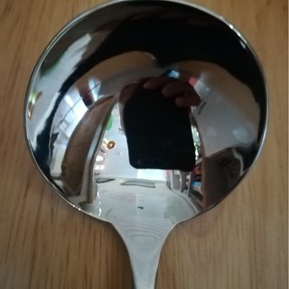 Vá múc canh inox hàng chất